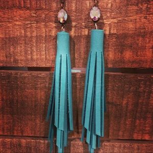 Leather earrings